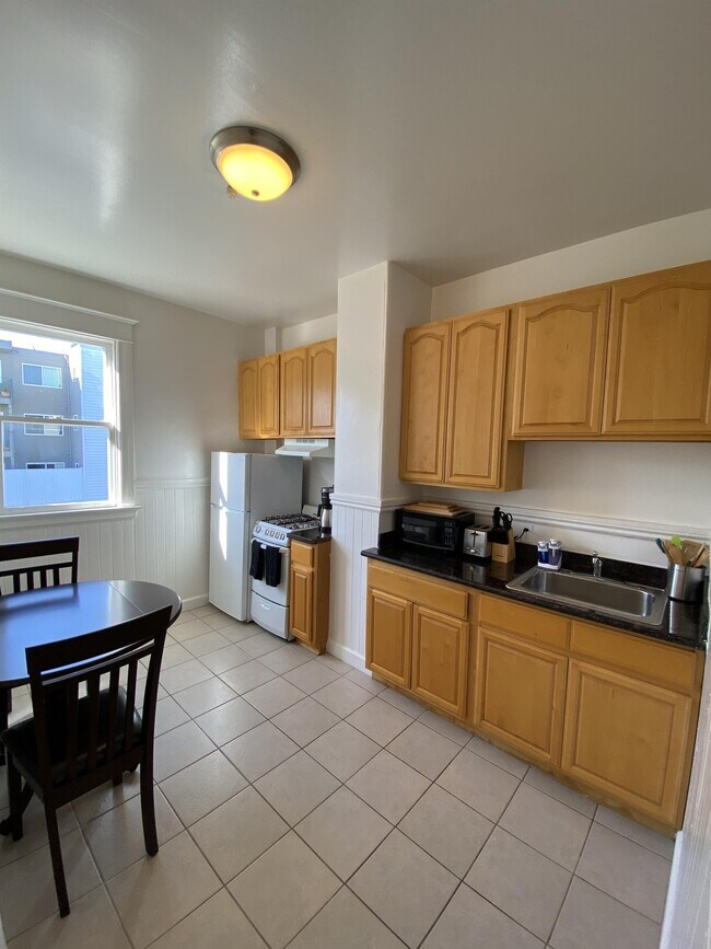 Foto del edificio - 119 Haight St