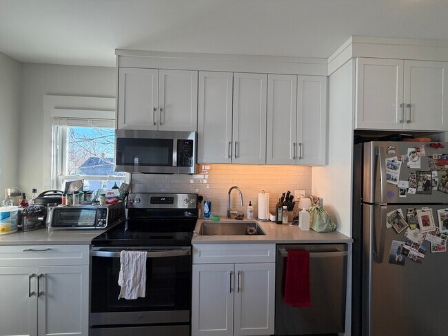 Foto del edificio - 208 Banks St