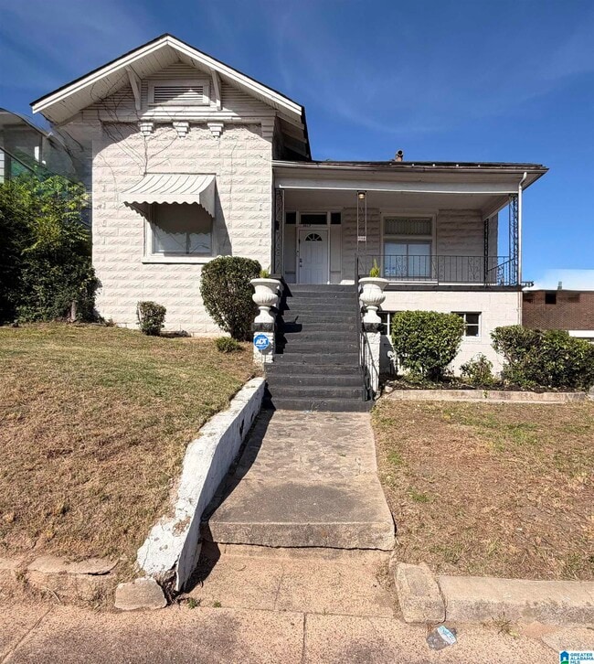 Building Photo - 3017 Ensley Ave