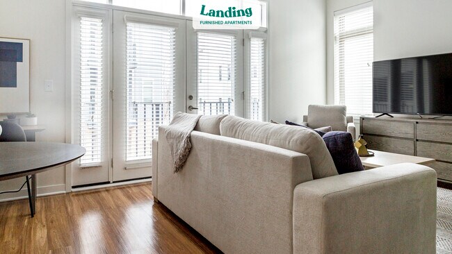 Foto del edificio - 8045 Metcalf Ave