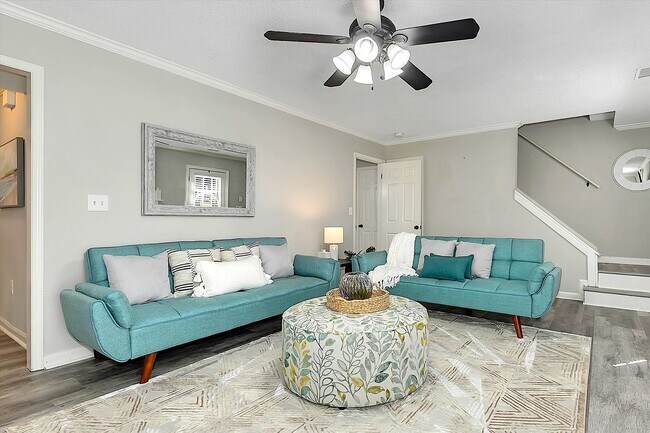 Foto del edificio - 4732 Winters Chapel Rd