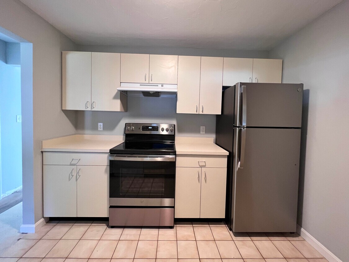 Foto principal - 22 Whittier Ln