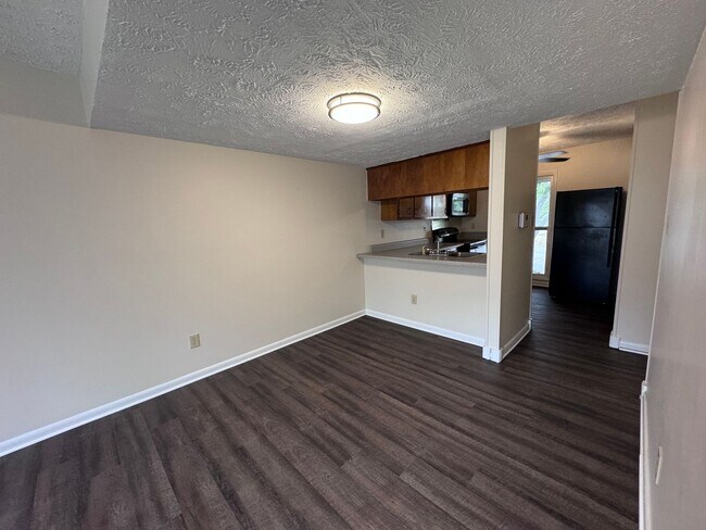 Foto del edificio - 4603 Dow Ct