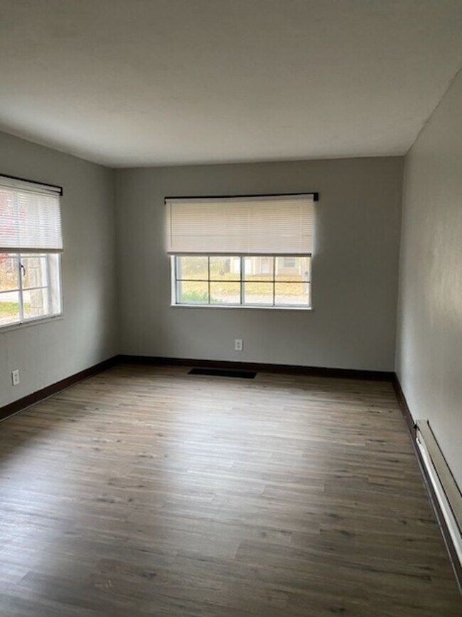 Foto del edificio - 1103 Lane Ave