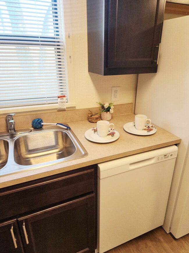 Foto del edificio - Ridgeview Heights - Newly Renovated Apts!