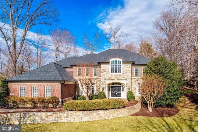 Foto del edificio - 7814 Crownhurst Ct