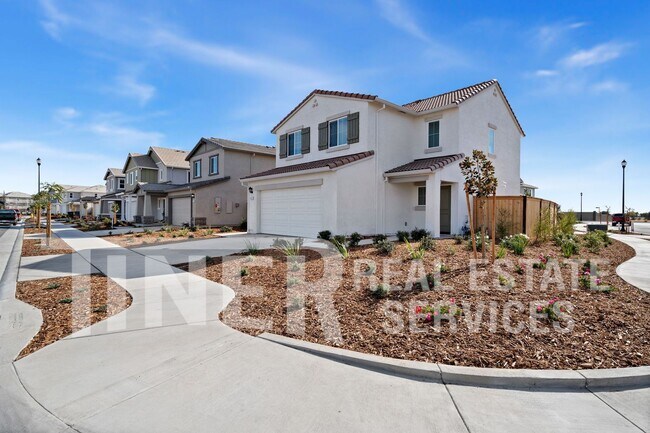 Building Photo - Brand new Roseville Home with landscaped yard