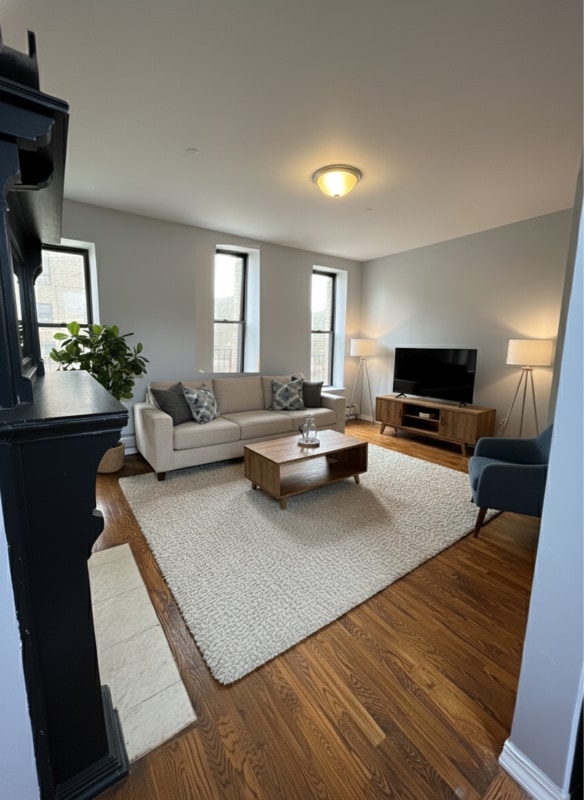 Building Photo - 135 W 130th St