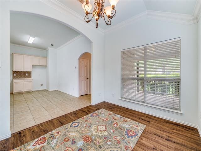 Building Photo - 5400 Raincrest Dr