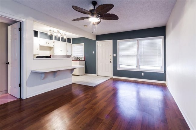Foto del edificio - 709 W 26th St