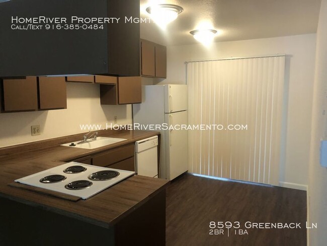 Building Photo - 2 Bedroom ! bath Newly Renovated