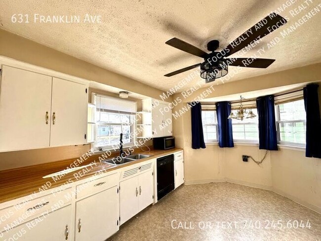 Foto del edificio - 631 Franklin Ave