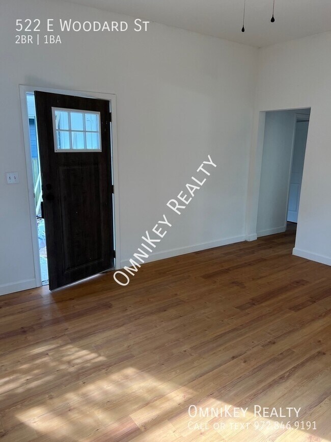 Foto del edificio - 522 E Woodard St