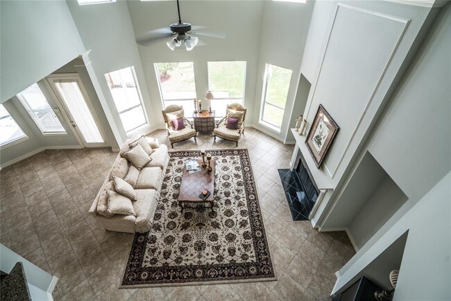 Building Photo - 2514 Cezanne Cir