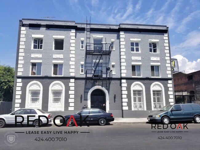 Foto del edificio - 5407 Sierra Vista Ave