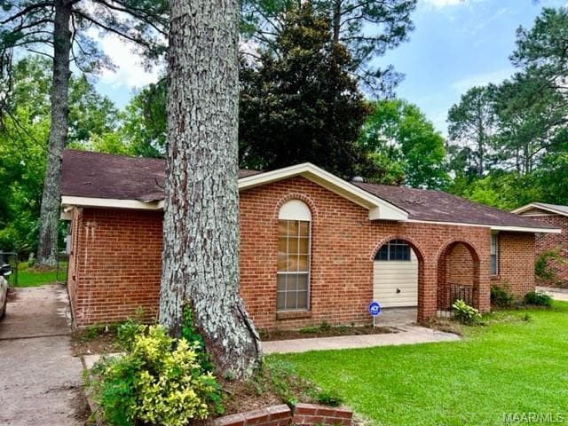 Building Photo - 605 Durward Dr