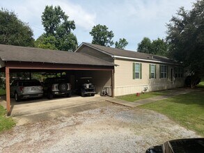 Building Photo - 17100 Swamp Rd