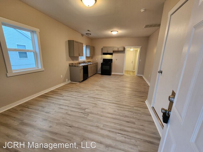Foto del edificio - 3 br, 1 bath House - 2118 W Phelps