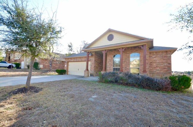 Foto del edificio - BEAUTIFUL New Home Available NOW!