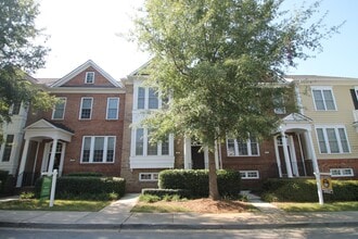 Building Photo - 566 6th Baxter Crossing