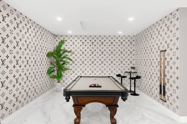 Foto del edificio - 826 SW 14th Ct