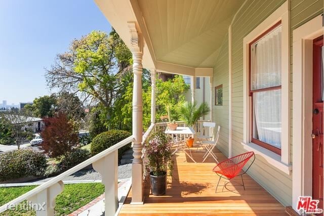 Foto principal - 1443 1/2 Carroll Ave