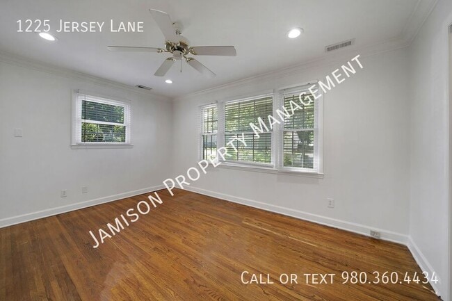 Building Photo - 1225 Jersey Ln