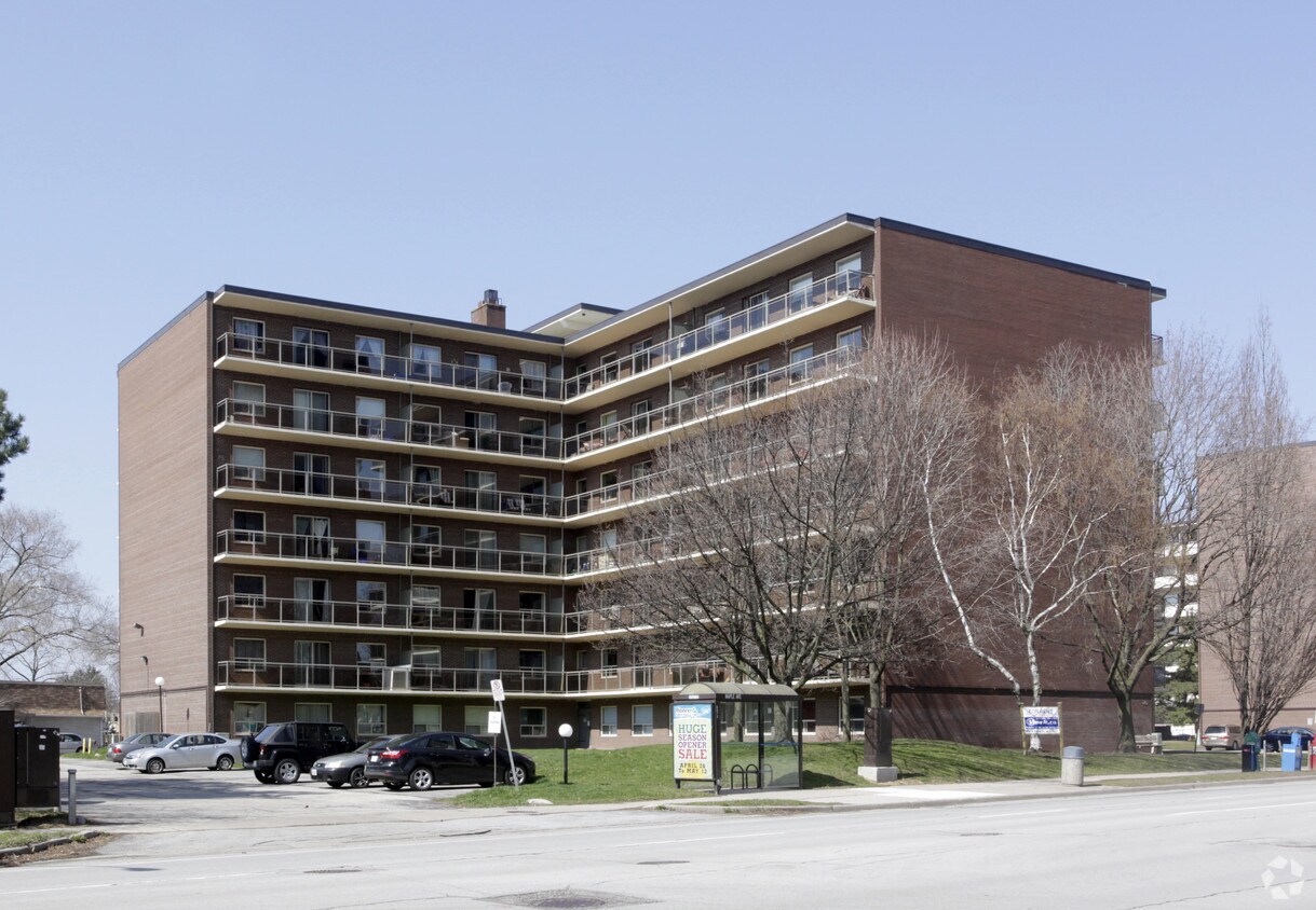 Maple Avenue Properties Apartments 480 Maple Ave Burlington, ON