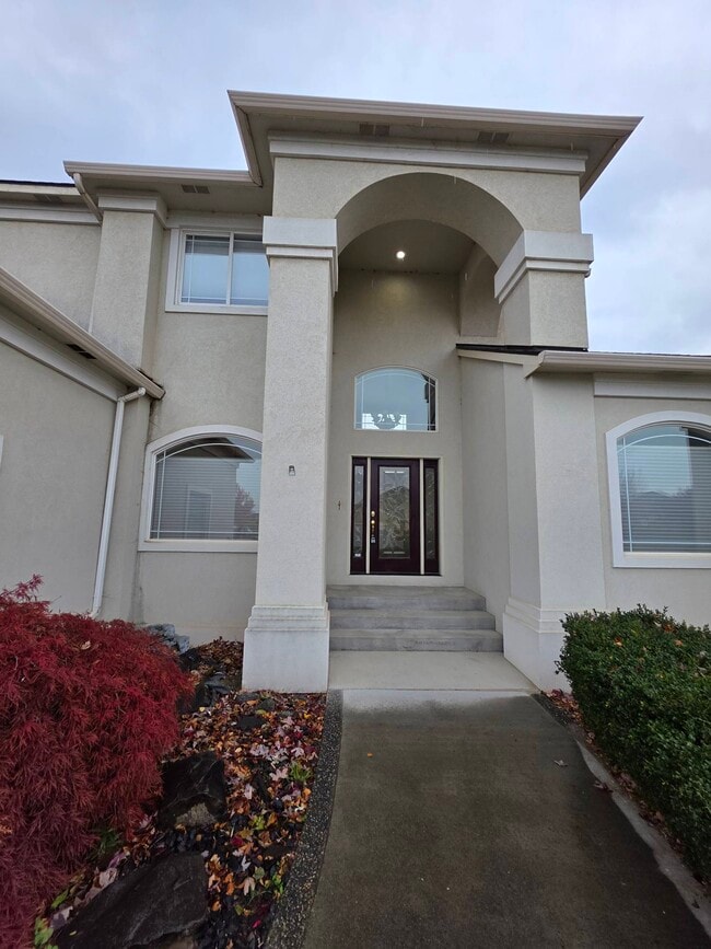 Building Photo - 3493 Hanstead St