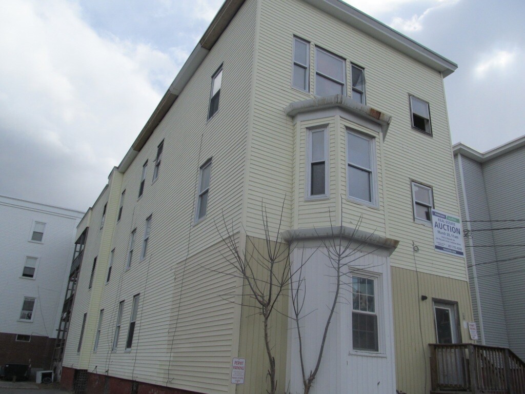 Building Photo - 2-54-52 Pierce St