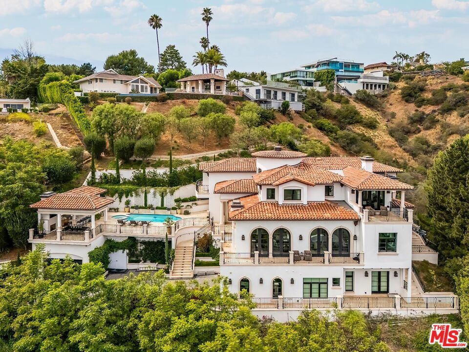 Primary Photo - 1159 Somera Rd