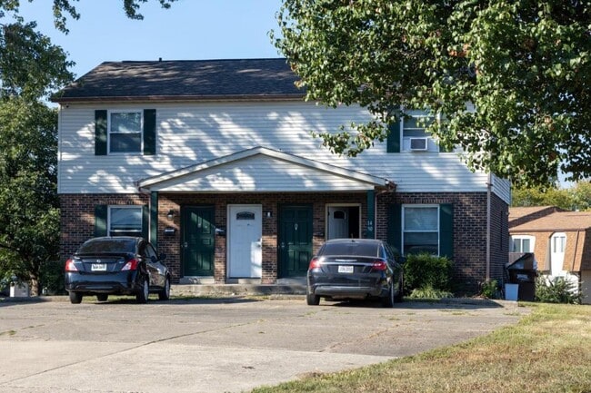 Photo - 1450 VILLA CT A House
