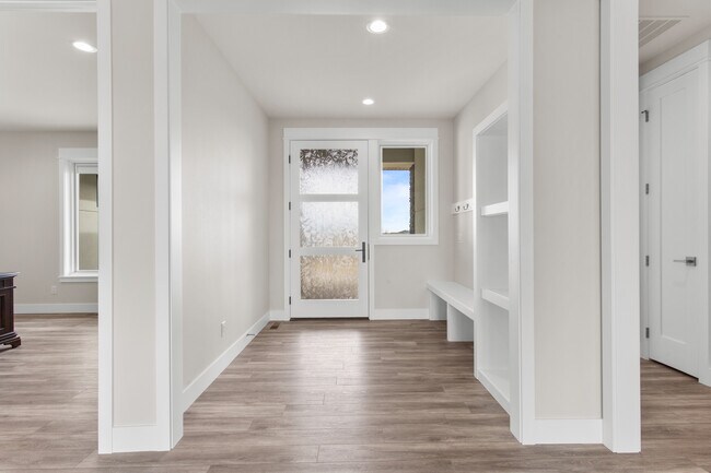 Building Photo - 2504 Aspen Creek Trl