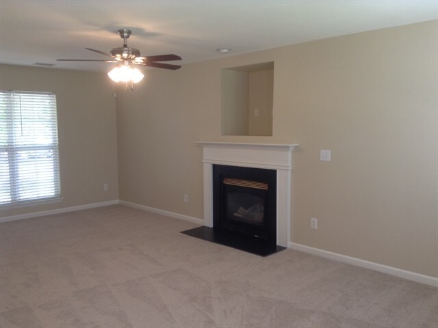 Building Photo - 1009 Enderbury Dr