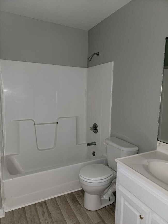 Building Photo - CREPE MYRTLE CT-I