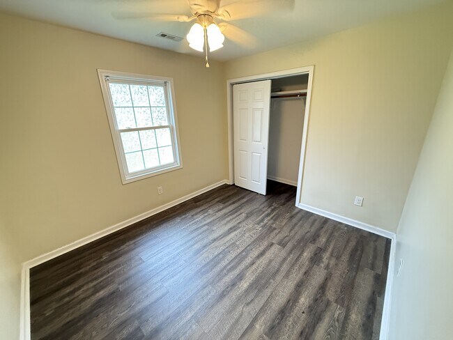 Foto del edificio - 610 Winchester Rd