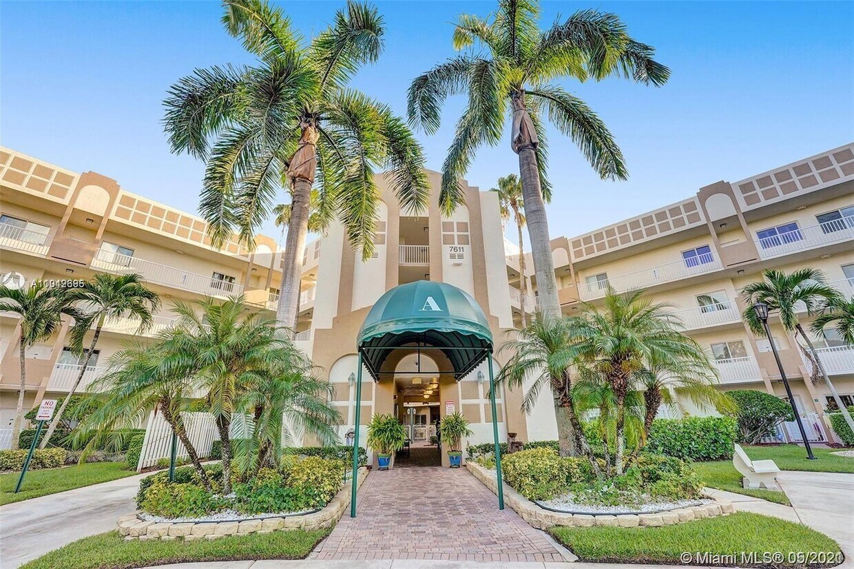 Foto principal - 7611 Southampton Terrace