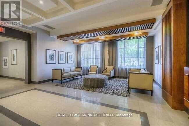 Photo du bâtiment - 150 Main St W