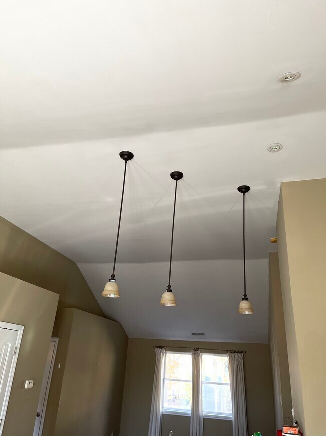 8142 Whitburn Dr Unit 203, Clayton, MO 63105 Condo for Rent in