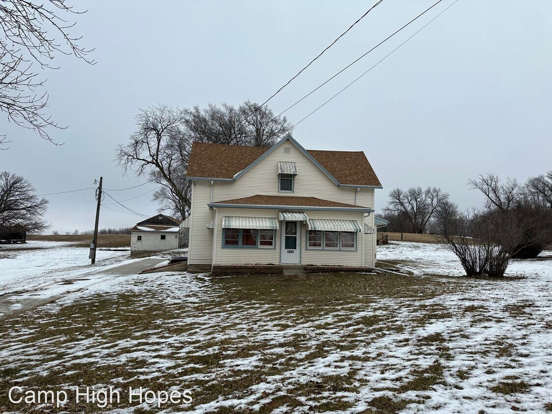 4 br, 2 bath House 5805 Correctionville Rd House Rental in Sioux