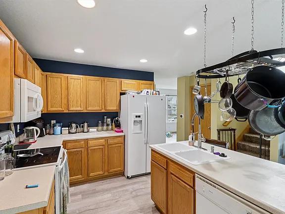 Foto del edificio - 4103 SW Westview Dr