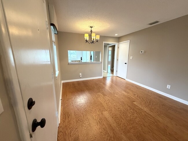 Building Photo - 3226 Spinnaker Point