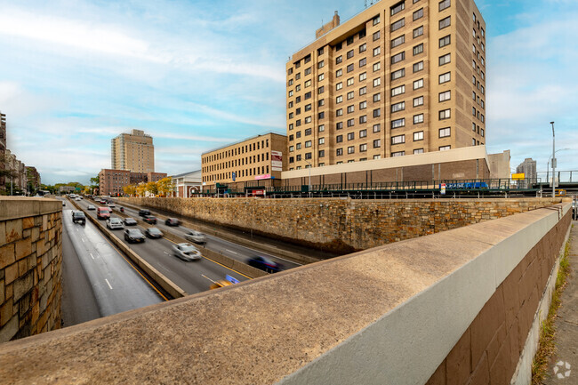 Building Photo - Boulevard Towers Condominium