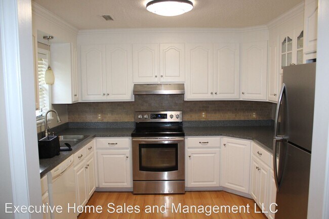 Building Photo - 3 br, 2 bath House - 205 Kelliwood Dr