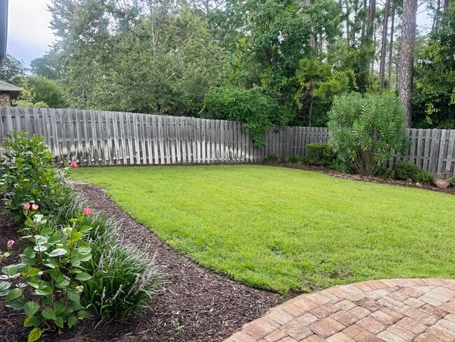 Building Photo - 256 Cocobolo Dr
