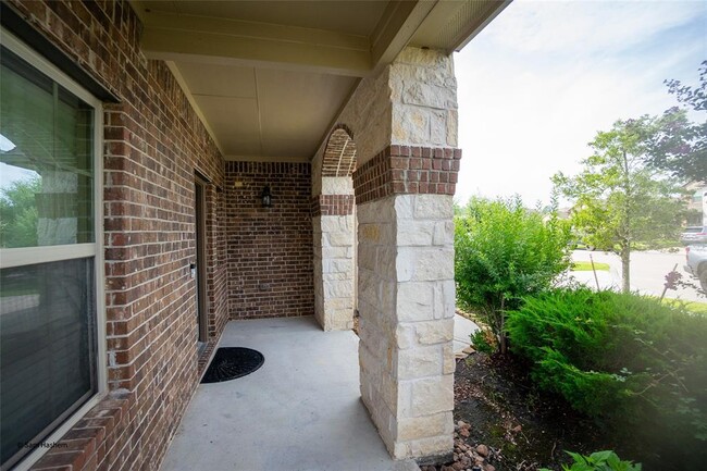 Foto del edificio - 9711 Deborah Colony Ln