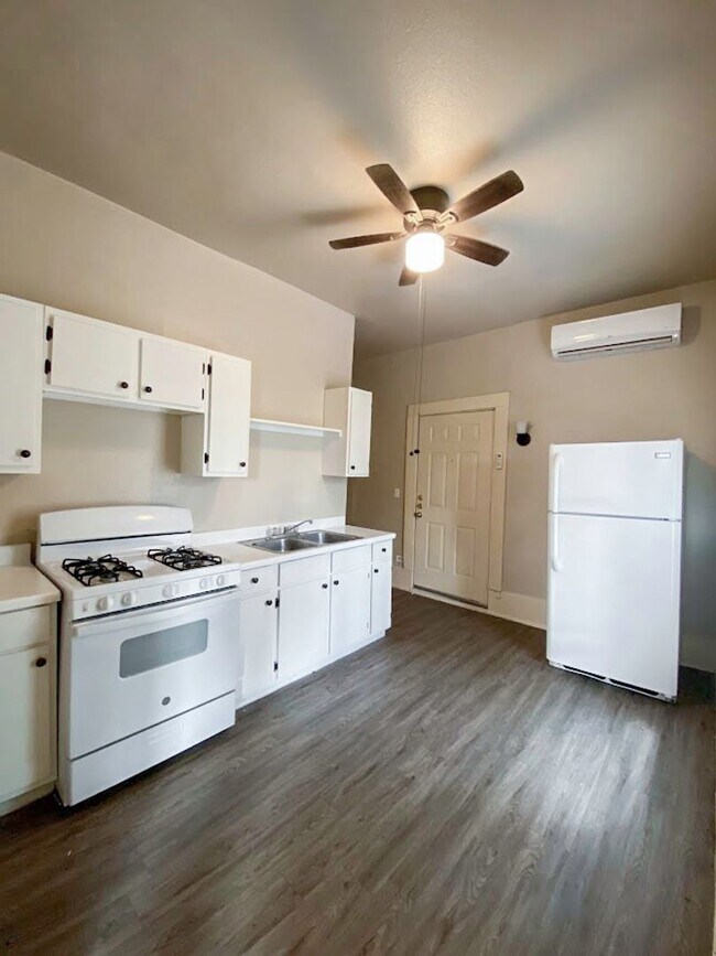 Foto del edificio - Updated 1Bd 1Ba apartment Historic home cl...
