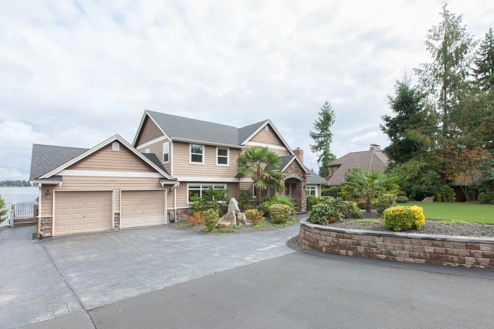 Primary Photo - Luxury Lake Tapps Island Home