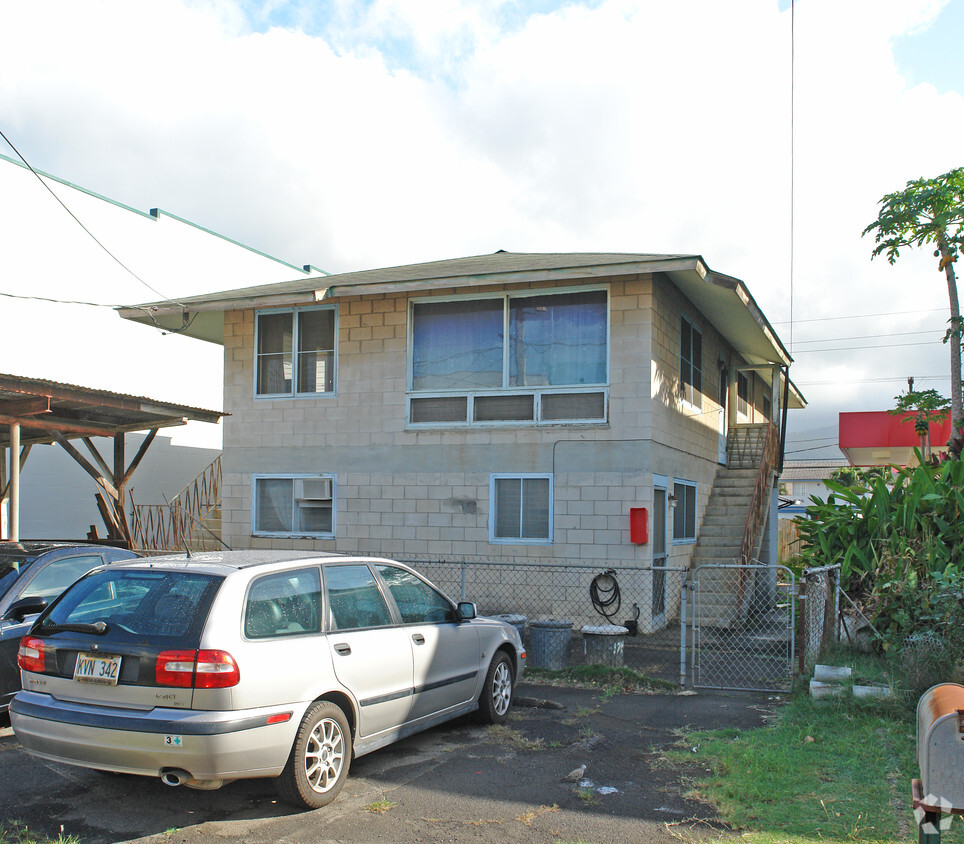 Primary Photo - 1718 Colburn St