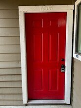 Building Photo - 4444 N Victory Dr